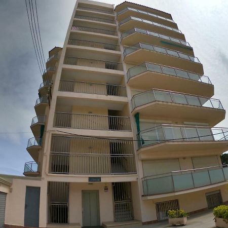 Apartamento A Primera Linea De Mar En Platja D'Aro Exterior photo